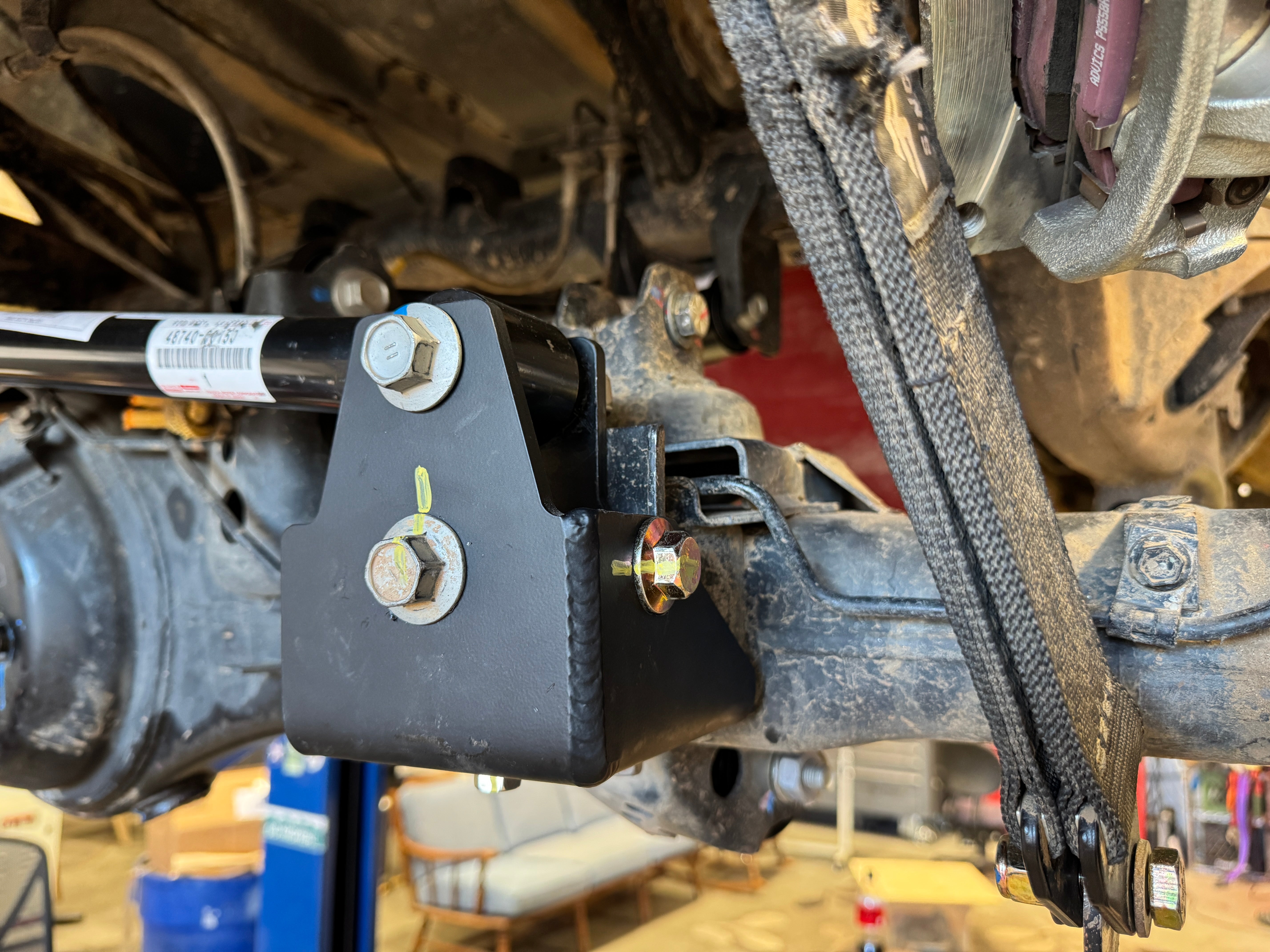 B.O.T.C.K TrackBar Kit for Enhanced Land Cruiser Handling