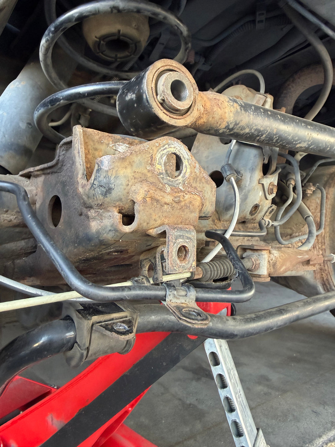 B.O.T.C.K - Bolt On TrackBar Correction kit Land Cruiser 100 series/ LX 470