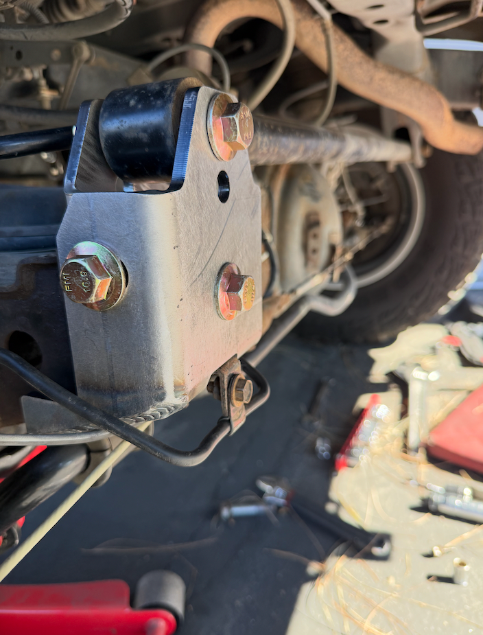 B.O.T.C.K - Bolt On TrackBar Correction kit Land Cruiser 100 series/ LX 470