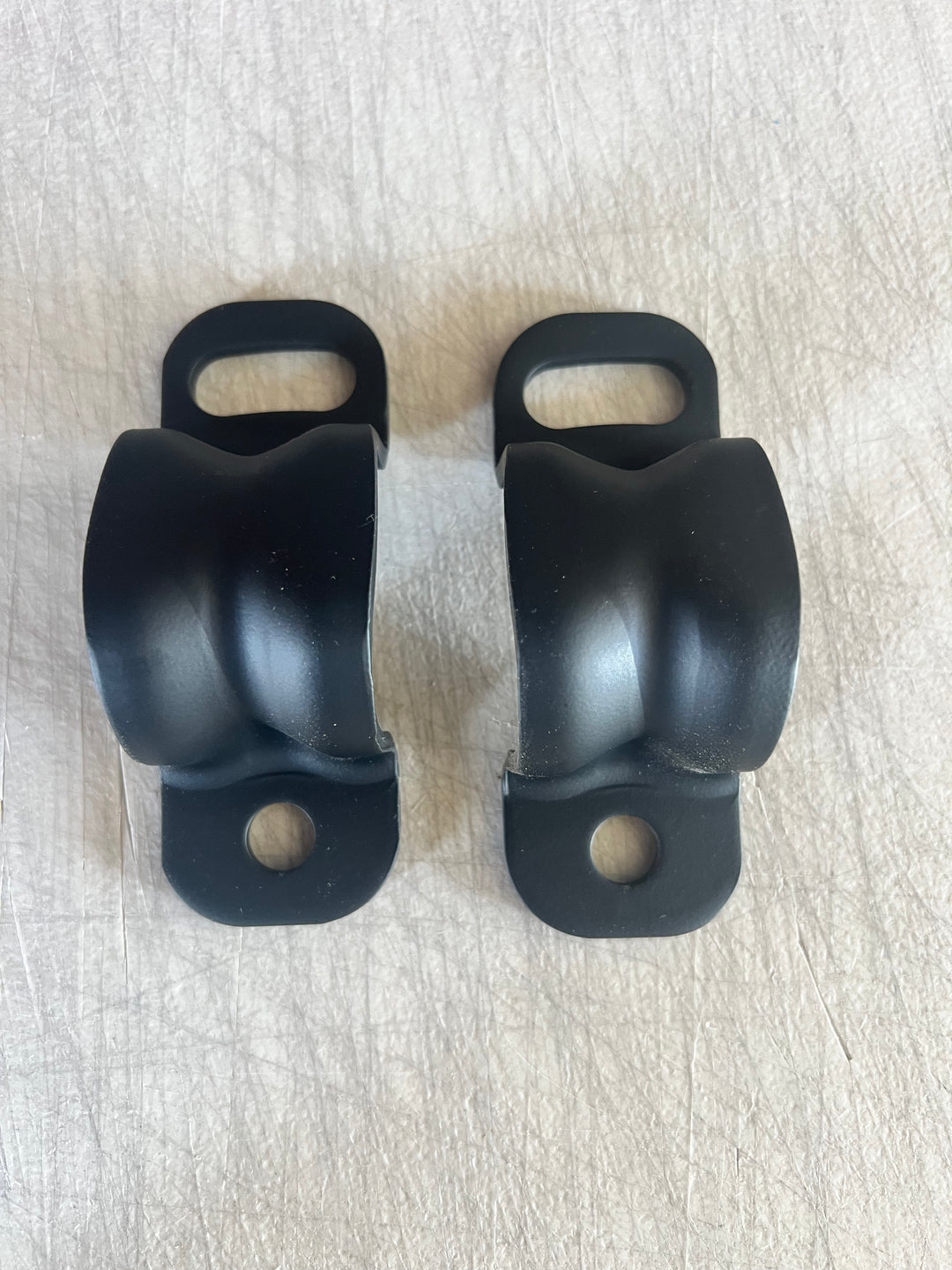 Kdss bushing bracket